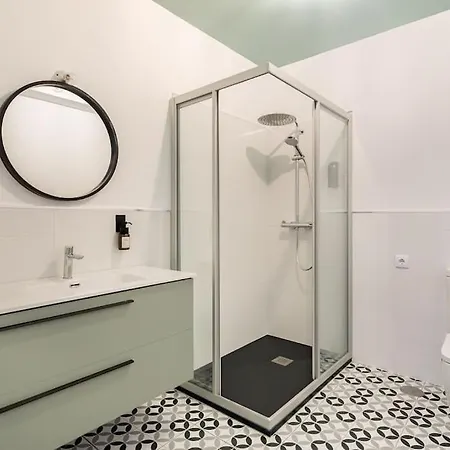 شقة Iria Gardens *