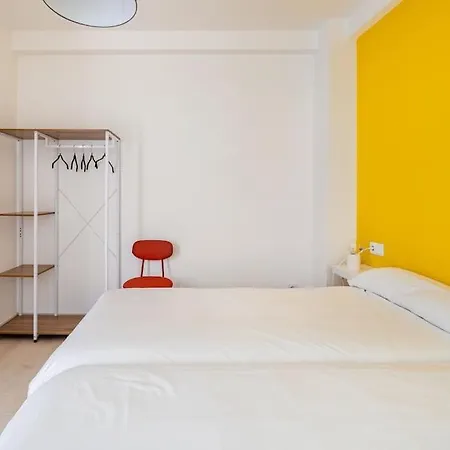 Iria Gardens Apartmán *